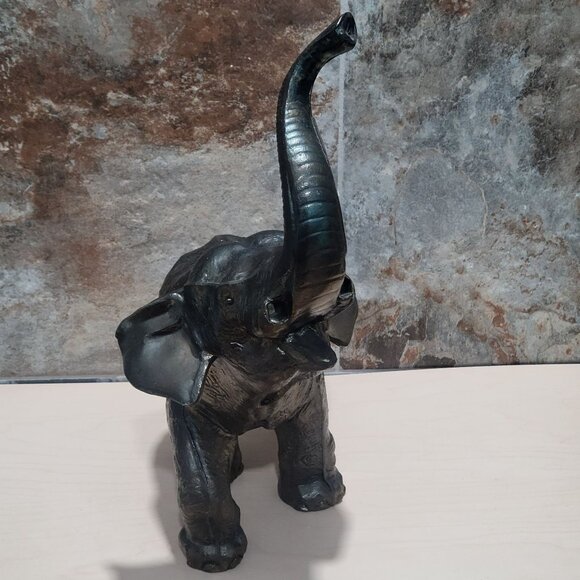 Roaring Elephant Vintage Bronze Finish Iron Statue Missing Tusks - Picture 6 of 13